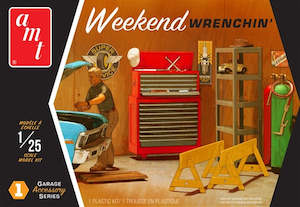 Hobby equipment and supply: AMT PP015 Weekend Wrenchin'