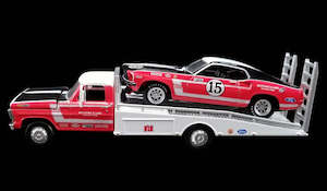 ACME GL51149 Parnelli Jones' #15 1969 Boss 302 Trans Am Mustang & Ford F-350 Ramp Truck