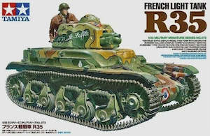 Hobby equipment and supply: Tamiya 35373 R 35 French Tank - 1/35th Scale