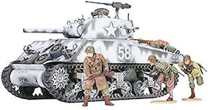 Hobby equipment and supply: Tamiya 35251 M4A3 105mm Howitzer - 1/35 Scale