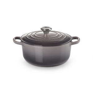 Le Creuset Signature Cast Iron Round Casserole - 20cm -Flint