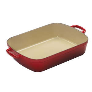 Le Creuset Signature Cast Iron Roaster - 33cm x 25cm - Cerise