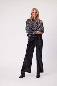 Jet blonde Parisian Pant with Satin Sash