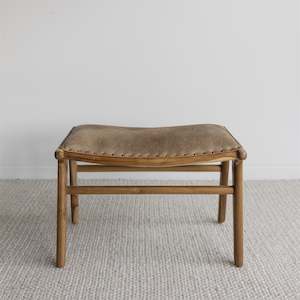 Cowhide Bench (S) 011