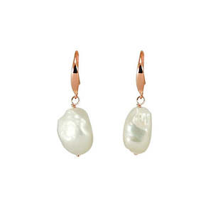 Simply Italian / White Baroque Pearl Earrings