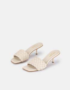 Womenswear: DOF Ilaria Slides