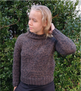 Yarn wholesaling: Ladies Pullover | Design P392