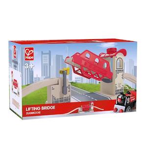 Wooden Trains: Hape Lifting Bridge