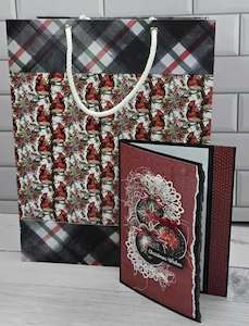 Artist supply: C2438 : Gift Bag & Card (CK)