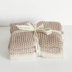 Petal Knitted Wash Cloth Set