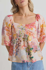 Womenswear: IVY & JACK HEALING SWING TOP - PEACH FLORAL