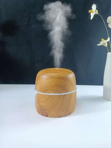 Jewellery: Wood look USB diffuser Cre8tive-Gems