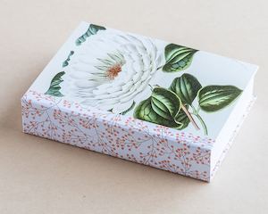 Jotter pad botanical lilly white - Creative Stuff