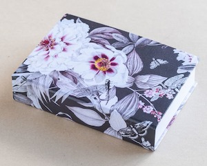 Jotter Pad Peonies Black - Creative Stuff