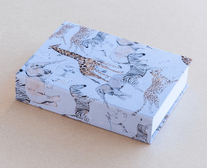 Homewares: jotter pad - animals - white - Creative Stuff