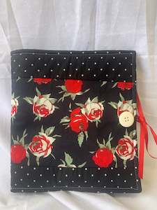 Gift: The Handy Wallet - Roses