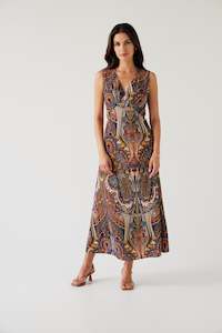 Set Dress | Dark Paisley