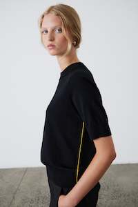 Clothing accessory: Ultimate Knit T Shirt | Black