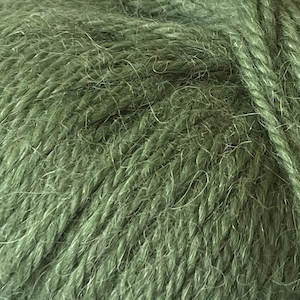 Crucci Aella 8ply 1450 Pickle