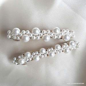 Aria - ivory crystal pearls beaded hair clips