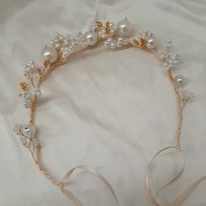 Gabrielle  - ivory shell pearl beads and ribbon hair vine