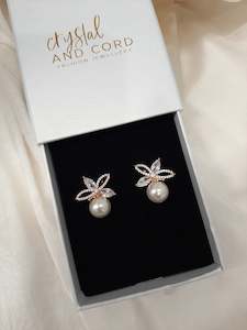 Deor - crystal bead pearl cubic zirconia gold tone flower stud earrings