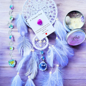 Jewellery: Iridescent Dreams Gift Box