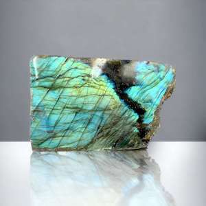 Jewellery: Labradorite Semi Polished 252g