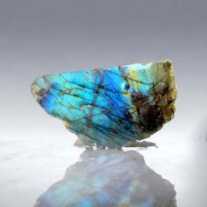 Labradorite Semi Polished 162g