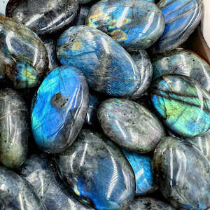 Jewellery: A Grade Large Labradorite Ovals.