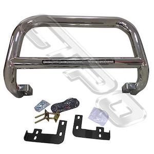 Automotive component: 8128190-75  - FRONT NUDGE BAR - WITH SINGLE LED BAR - POLISHED - TO SUIT TOYOTA HILUX 2005-15