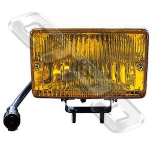 8131194-0  - FOG LAMP - YELLOW - L=R - TO SUIT TOYOTA LANDCRUISER FJ75 2003-