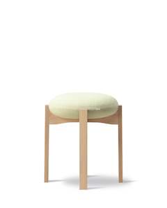 Pioneer Stool Low - Oak Lacquered