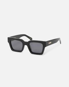 Clothing: Nuqe Jones Sunglasses Black