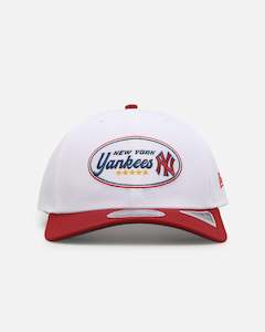 Clothing: New Era New York Yankees "Independence Day" 9SEVENTY Snapback Chrome White