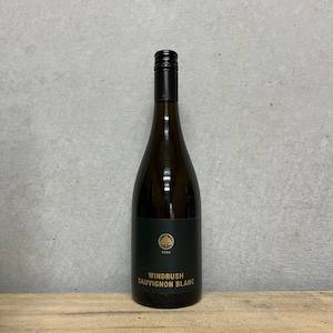 Liquor store: 2021 Windrush Sauvignon Blanc