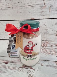 Gingerbread Cookie Baking Mix In a Jar!