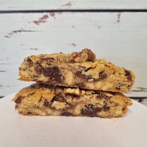 Road construction, repair or sealing: Walnut Dark Chocolate New York Style Cookies 🍪