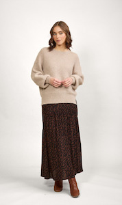 Womenswear: Note Sweater