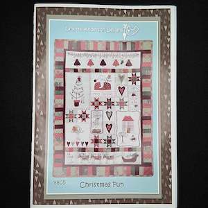 Lynette Anderson Designs - Christmas Fun Quilt Pattern