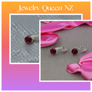 Crystal red earrings