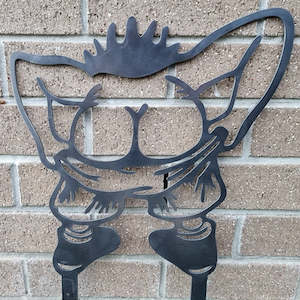 Garden Art: Mooning Garden Stake