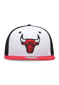 Clothing: New Era 59Fifty Chicago Bulls Blockout Fitted