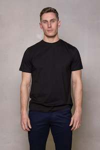 Oakley Tee: Black