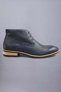 Findlay Chukka Boot: Navy