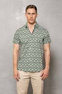 Menswear: Brody Short Sleeve Print Shirt: Antique Green