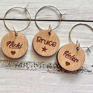 Teacher Gifts: Wine charms - Personalised