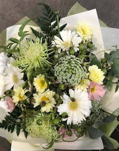 Florist: Florist Choice Pastel Bouquet