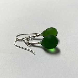 Jewellery: Wearing Glass Sea Drops Grass