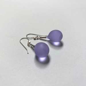 Wearing Glass Sea Drops Lilac